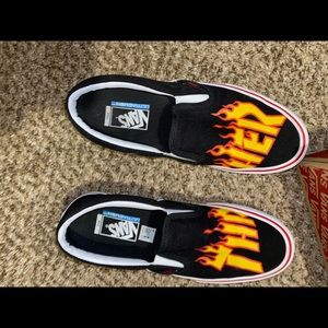 Vans / thrasher shoes w OG box